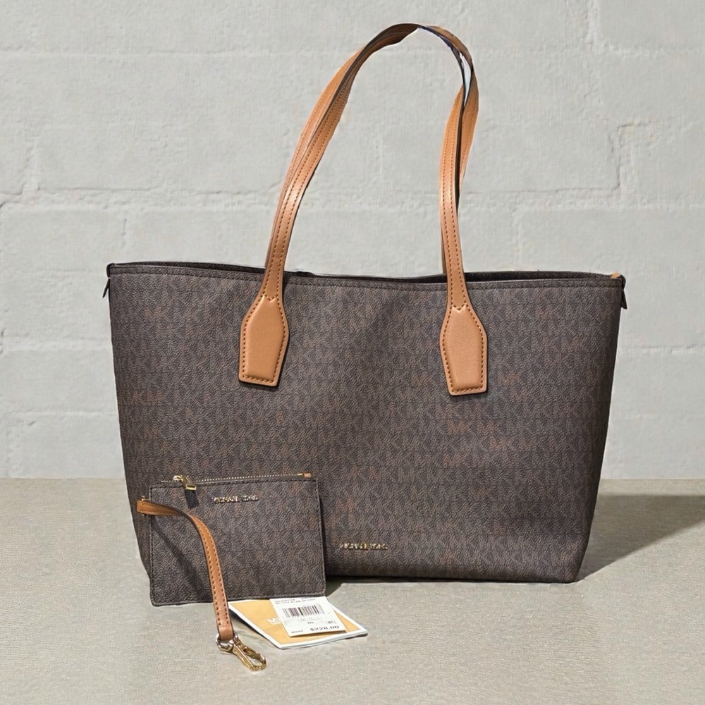 Michael Kors Charlie Logo Tote Brown Acorn Medium NWT - Picture 5 of 16